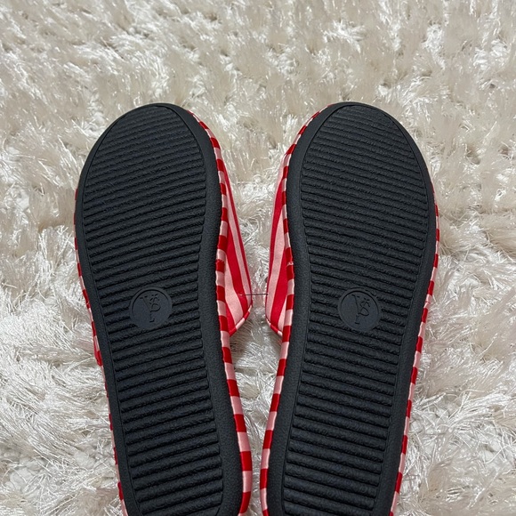 Brand 🆕VICTORIA'S SECRET Signature Satin & Bow Slippers - Picture 11 of 12